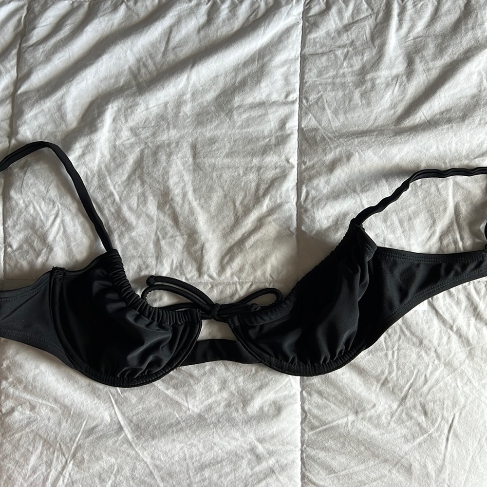 Xhilaration black bikini top